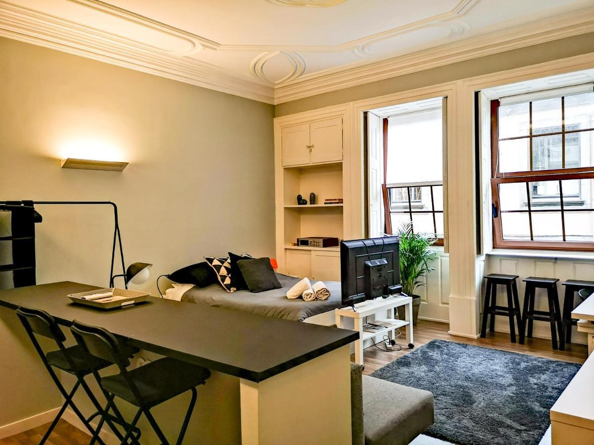 Baixa24 •P1R• Brand New Apt In The Historic Center ポルト エクステリア 写真